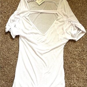 Casa Lee White Short Sleeve Ruched Cut Out Cover Shirt